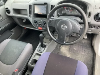 NISSAN AD