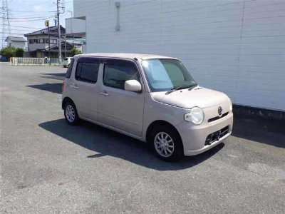 Daihatsu Mira Cocoa