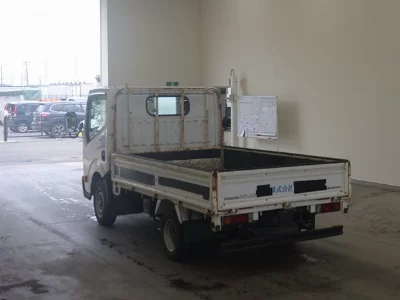 Nissan Atlas