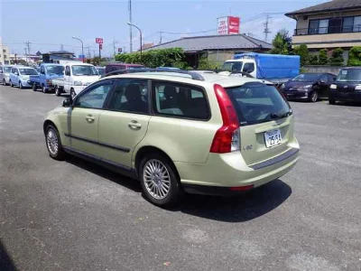 Volvo V50