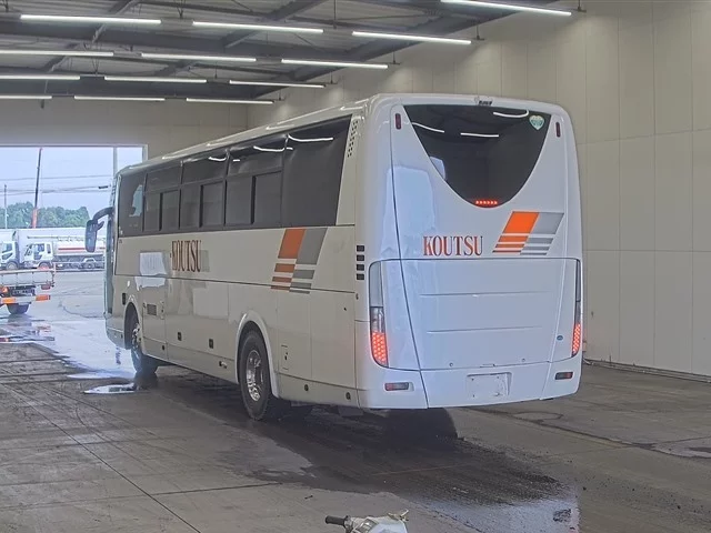 Mitsubishi FUSO AERO QUEEN  с аукциона в Японии