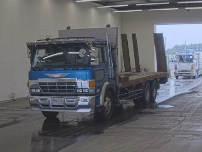 Hino Dolphin