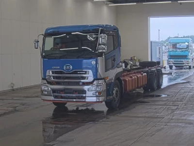 NISSAN DIESEL (UD) QUON