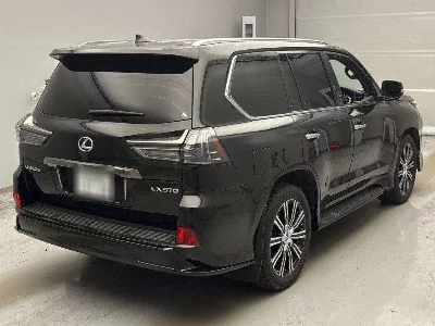 Lexus LX570