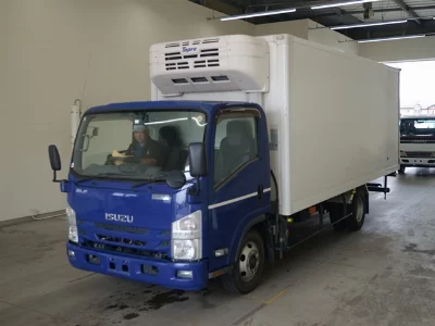 Isuzu ELF