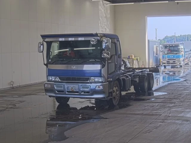 Isuzu Forward  с аукциона в Японии