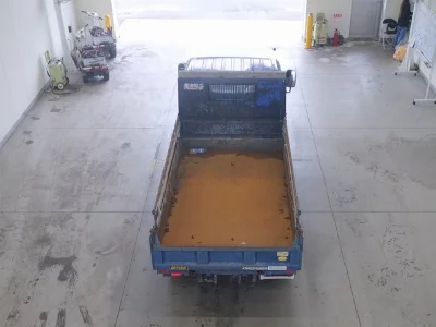 Mazda TITAN
