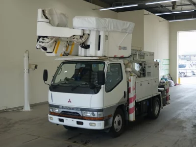 Mitsubishi Fuso Canter