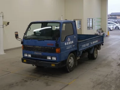 Mazda Titan