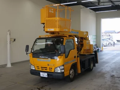 Isuzu Elf