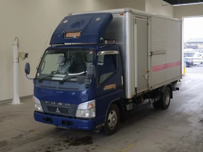 Mitsubishi Fuso Canter