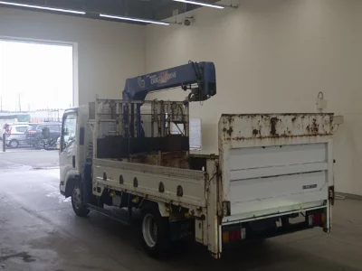 Isuzu ELF