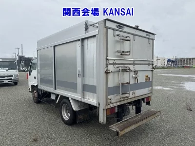 Isuzu ELF