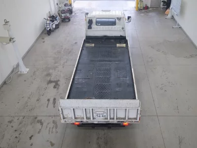 Mazda Titan