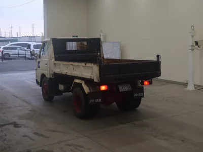 Nissan Atlas