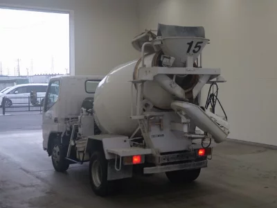 Mitsubishi Fuso Canter