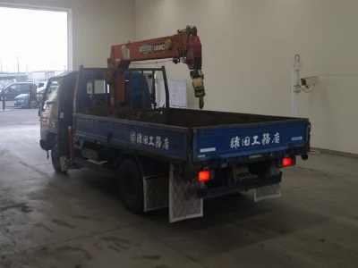 Mazda Titan