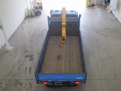 Mazda Titan