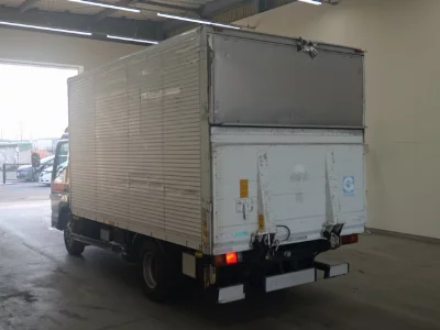 Mitsubishi Fuso Canter
