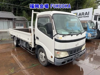 Hino Dutro