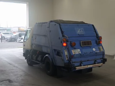Mitsubishi Fuso Canter