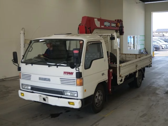 Mazda Titan  с аукциона в Японии