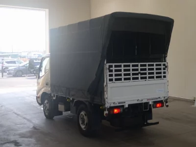 Hino Dutro