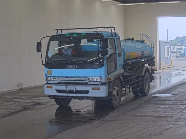 Isuzu Forward  с аукциона в Японии