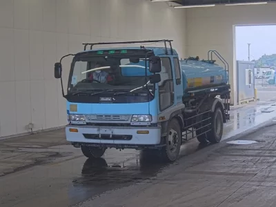 Isuzu Forward