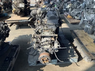 Nissan ENGINE