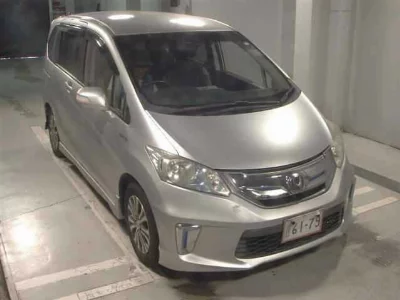 HONDA FREED