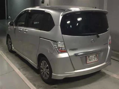 HONDA FREED