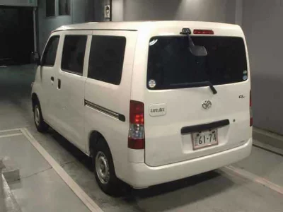 TOYOTA LITE ACE VAN