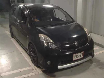 TOYOTA ISIS