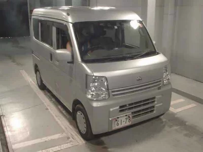 NISSAN NV100 CLIPPER