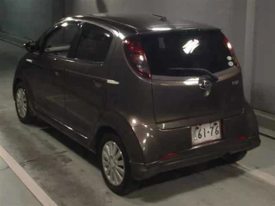 SUBARU R2