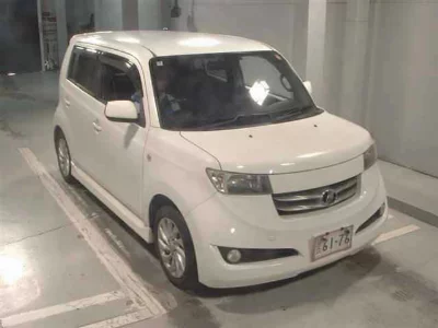 TOYOTA BB