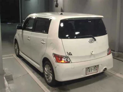 TOYOTA BB