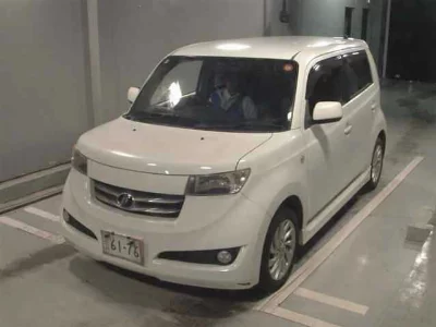 TOYOTA BB