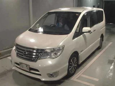 NISSAN SERENA