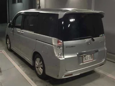 Honda STEPWGN SPADA