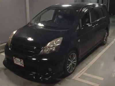 TOYOTA ISIS
