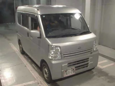 NISSAN NV100 CLIPPER
