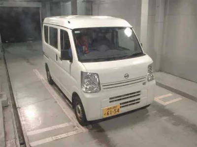 NISSAN NV100 CLIPPER