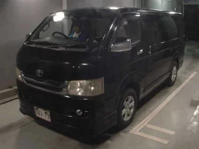 TOYOTA REGIUS VAN
