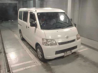TOYOTA LITE ACE VAN