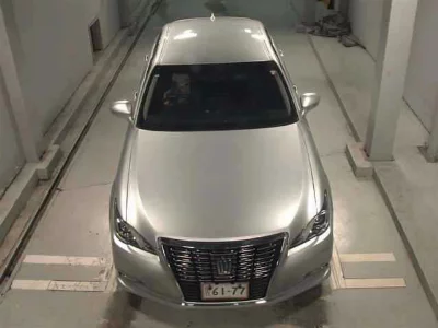 TOYOTA CROWN HYBRID