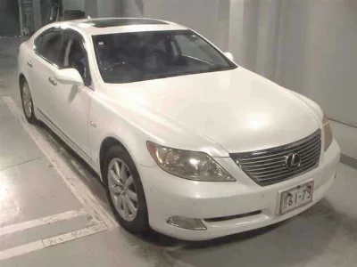 LEXUS LS