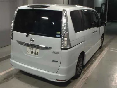 NISSAN SERENA