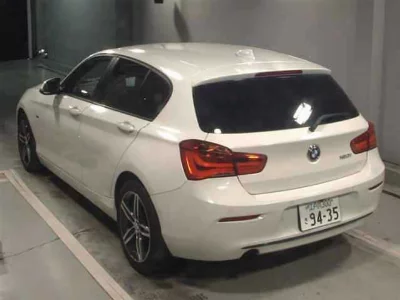 BMW 1 SERIES